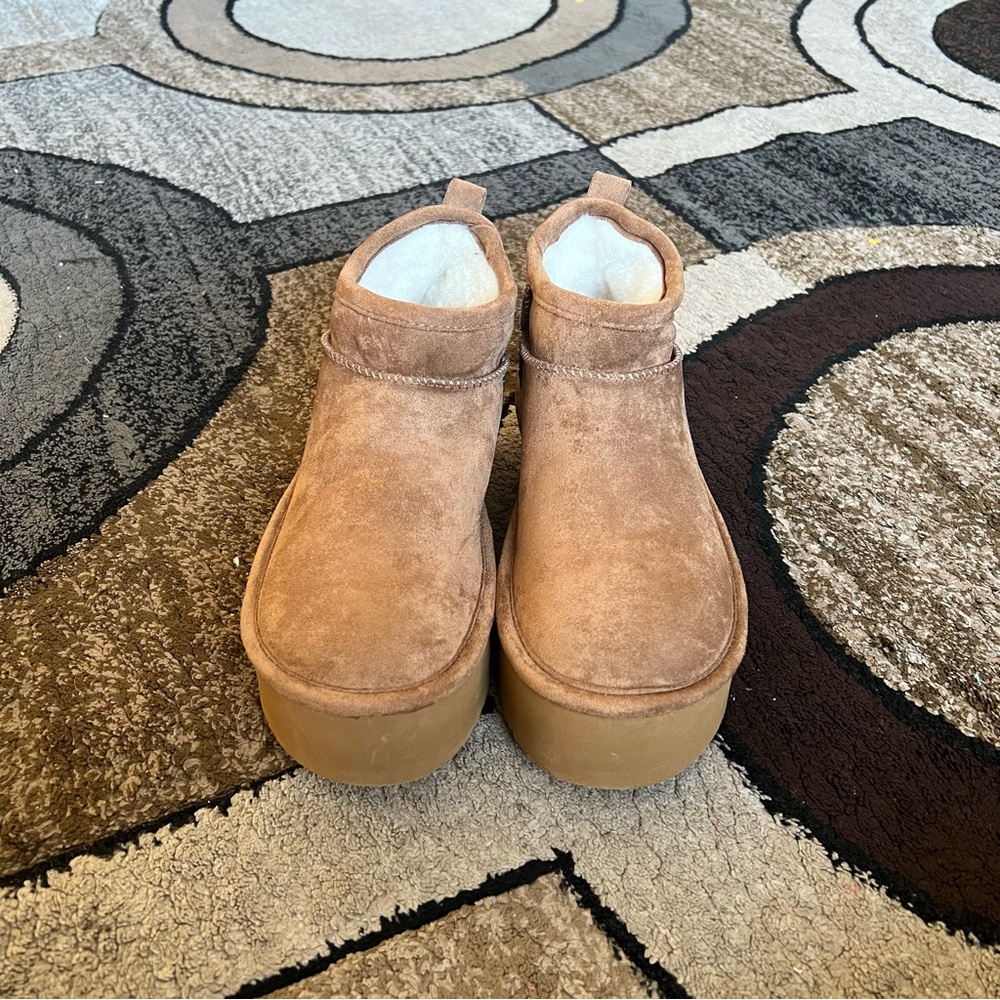 Womens Madden Girl Platform Ankle Boots Size 6 - Picture 3 of 8